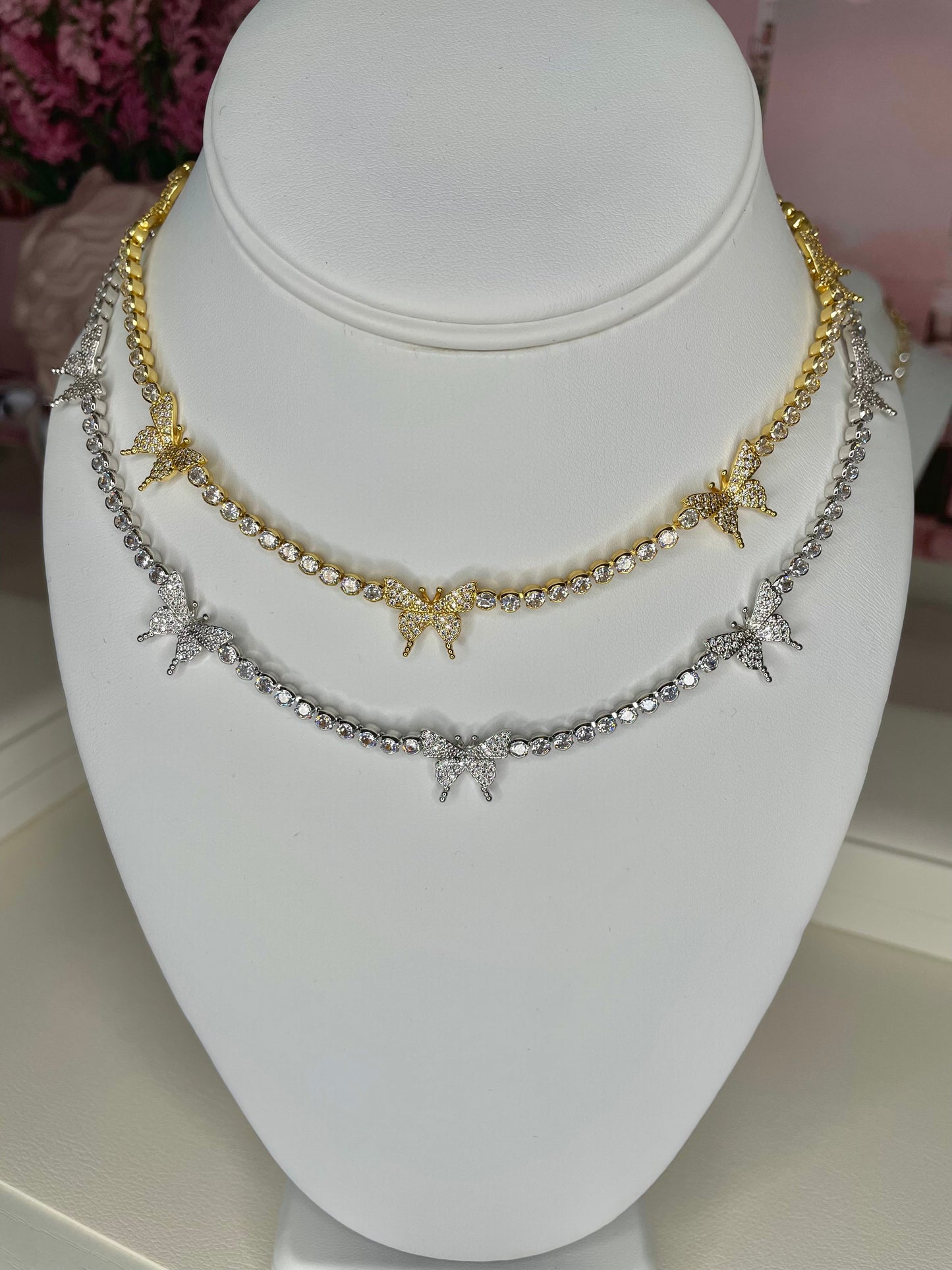 BUTTERFLY NECKLACE